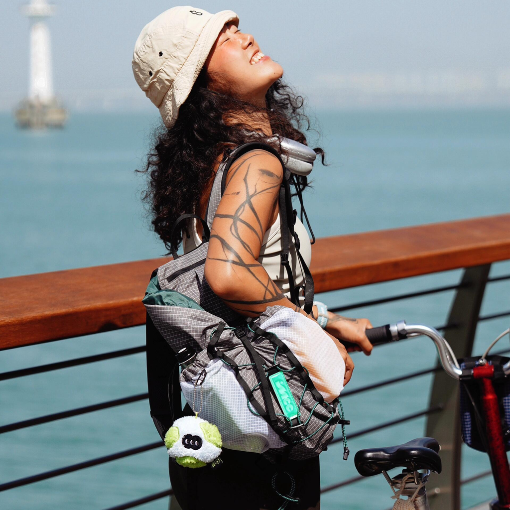 Best Bike Commuter Backpacks for Urban Cyclists | the MAD HATcher
