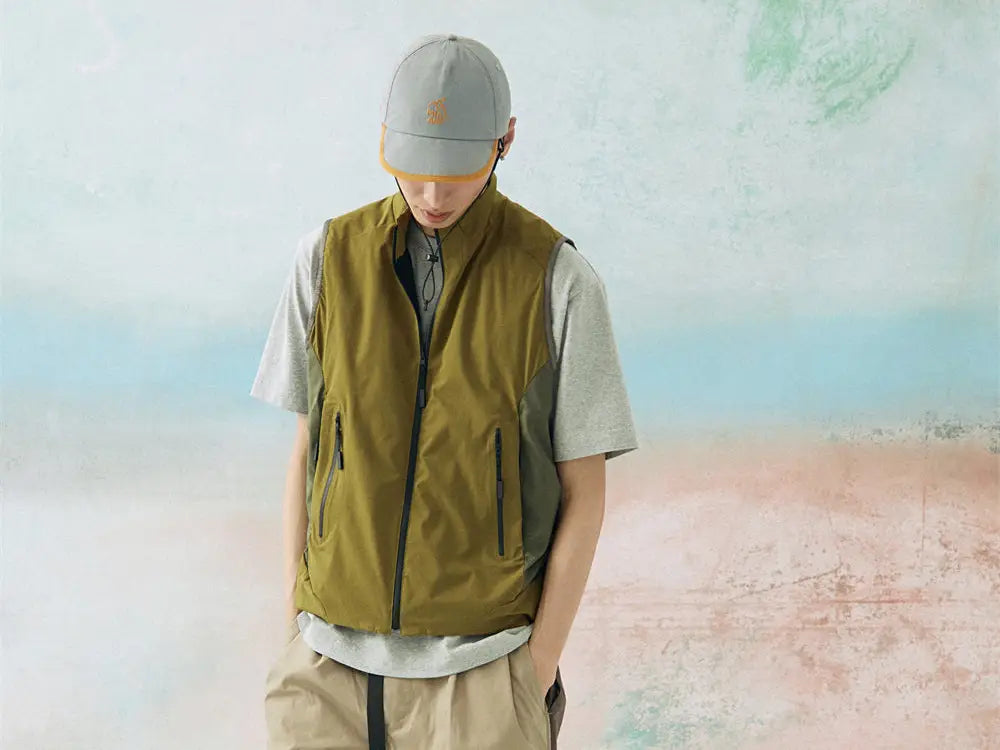 Elevate Your City Walk Look with a Versatile Baseball Cap